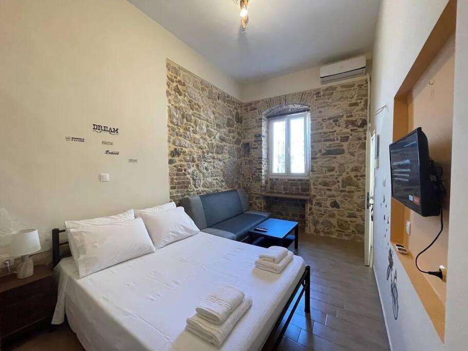 Q Apartments In Corfu Town Luaran gambar