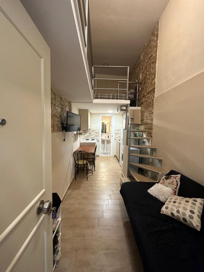 Q Apartments In Corfu Town Luaran gambar